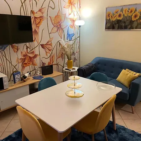 The Loft E&e Blue Sky Apartment