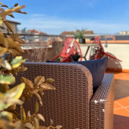 The Loft E&e Blue Sky Apartment
